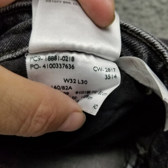 Levi's Jeans Womens 32 Black 711 Distressed Skinny Stretch Denim - Picture 14 of 14